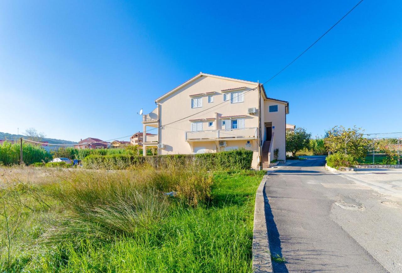 Apartments Marija P Lopar Exterior foto