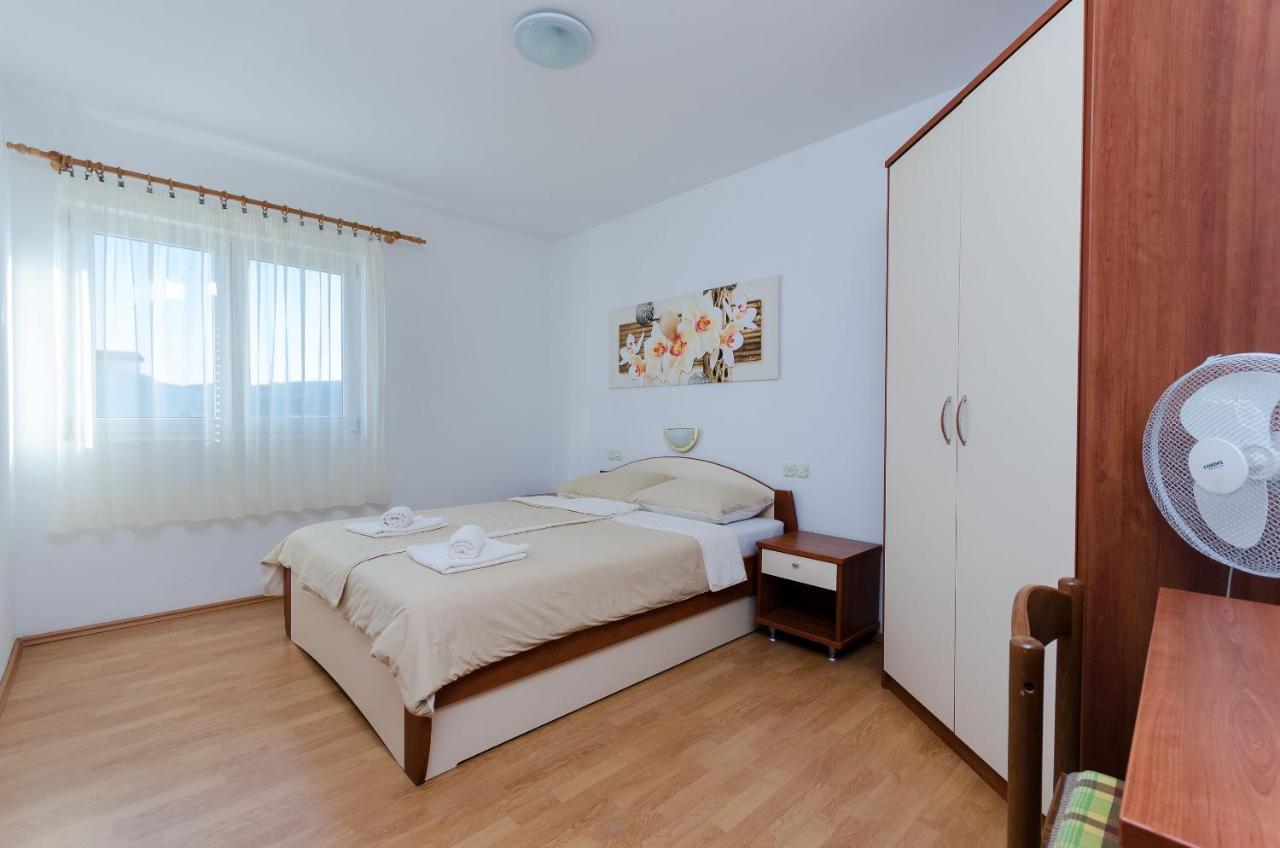 Apartments Marija P Lopar Exterior foto